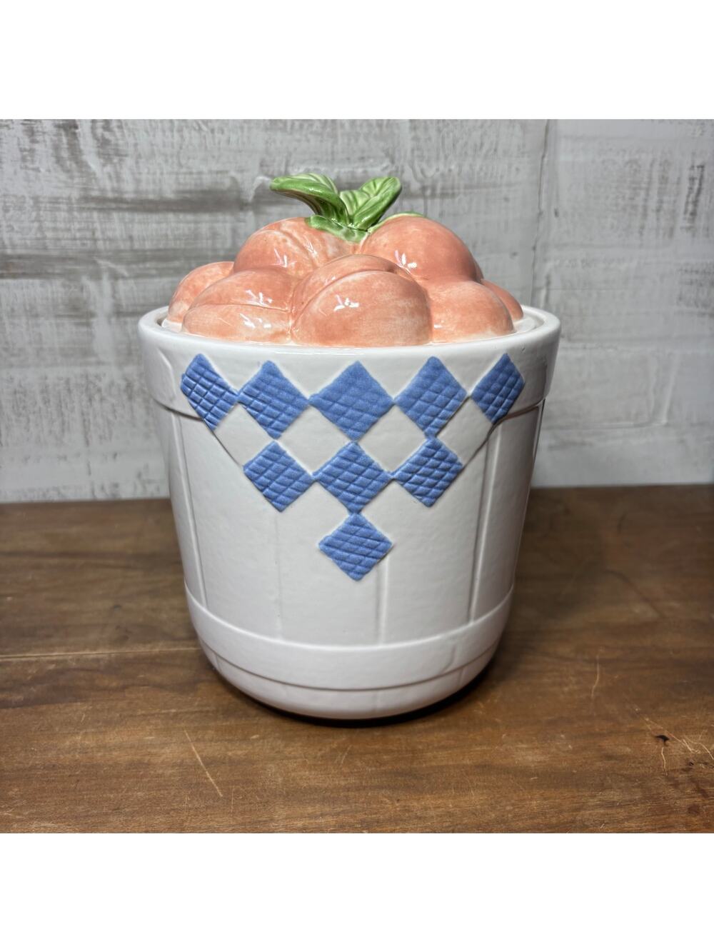 Vintage Treasure Craft Hopscotch Fruit Peaches Ceramic Canister
